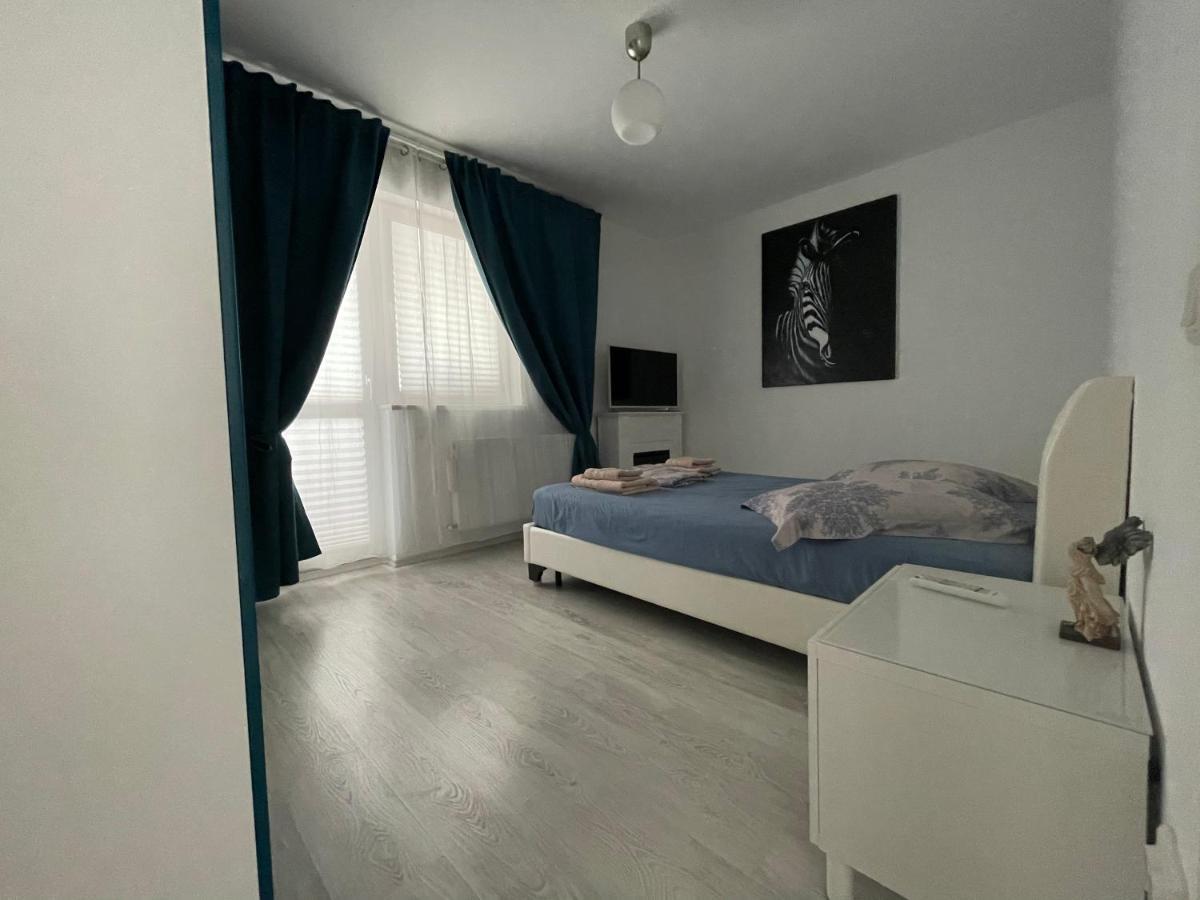 Feels Like Home Apartment M S Apartments Bucarest Exterior foto